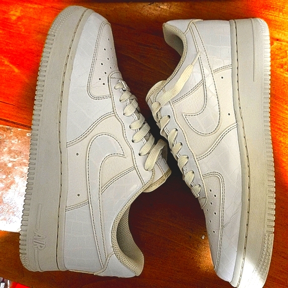 Nike Air Force One Snake. Women's 7.5. AO2132-100 - Picture 7 of 12
